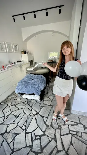 Przedłużanie rzęs, szkolenia ze stylizacji rzęs , Laminacja i Lifting rzęs Wałbrzych - Expert Lashes